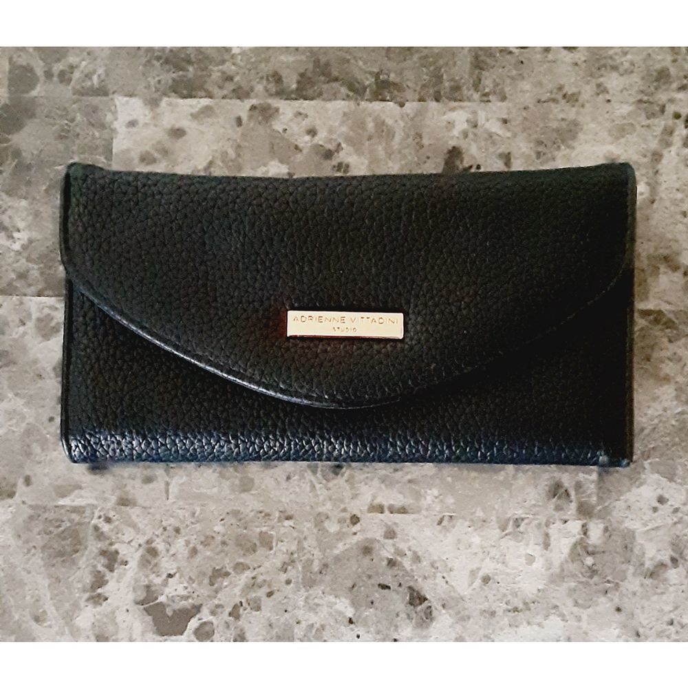Adrienne Vitadini Studio Black Leather Wallet